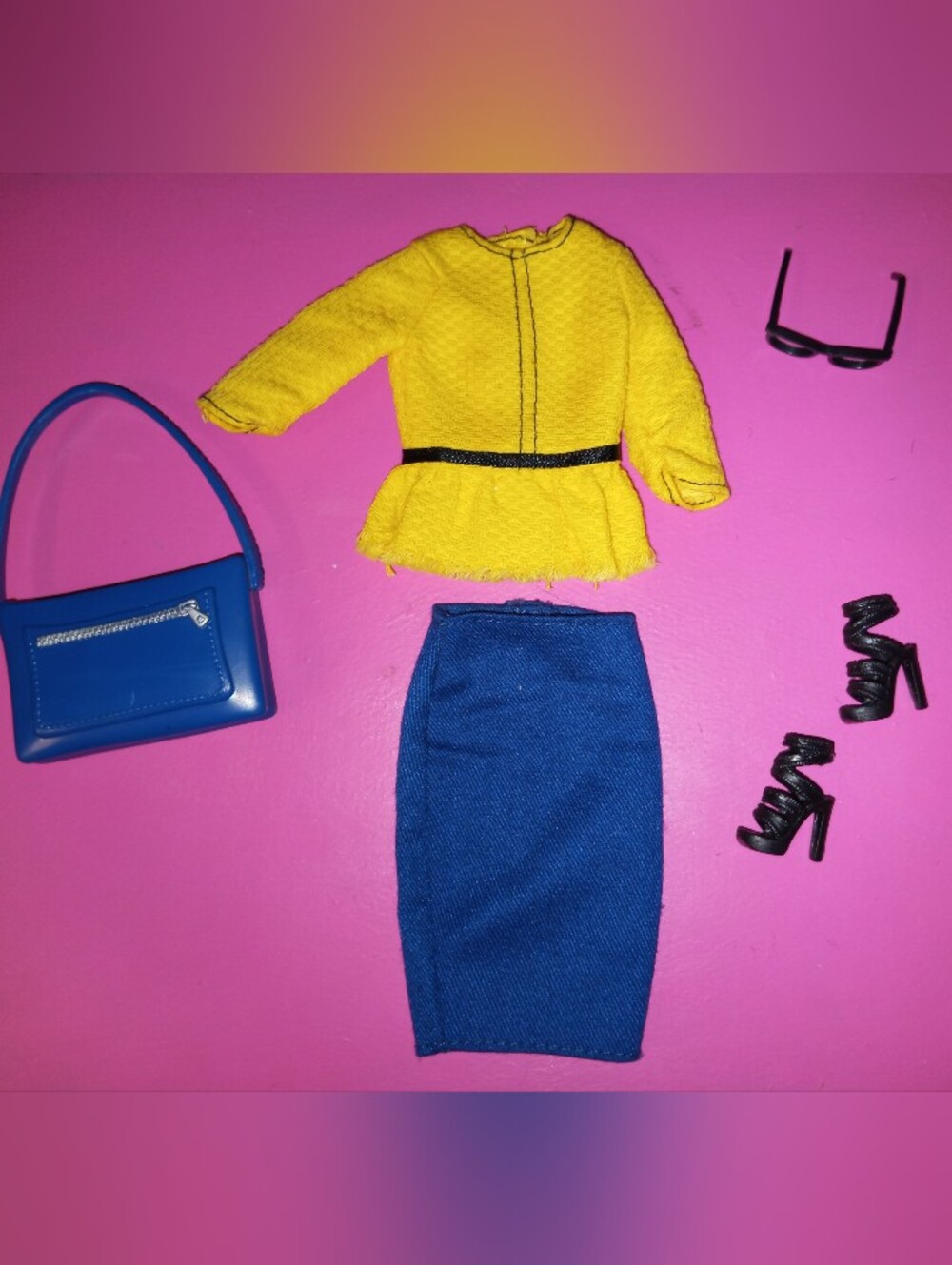 Barbie doll Fashion Set President